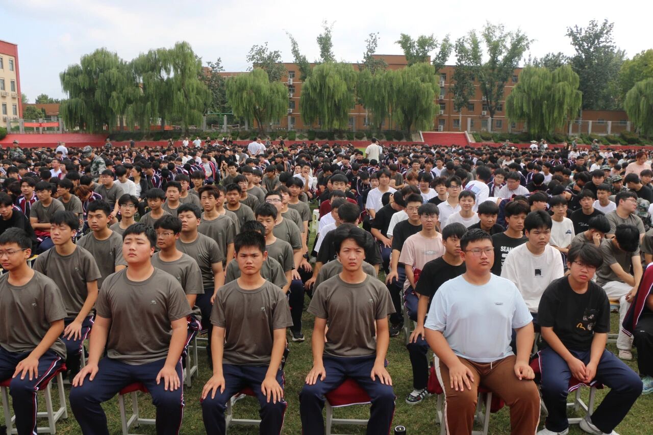 5a109a898fe66a095d6c577aa7c759b9.jpg 5a109a898fe66a095d6c577aa7c759b9.jpg