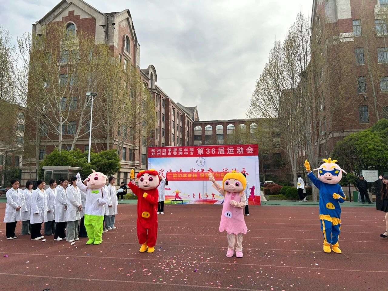 626580b3263657618e9e98405631a79d.jpg 626580b3263657618e9e98405631a79d.jpg