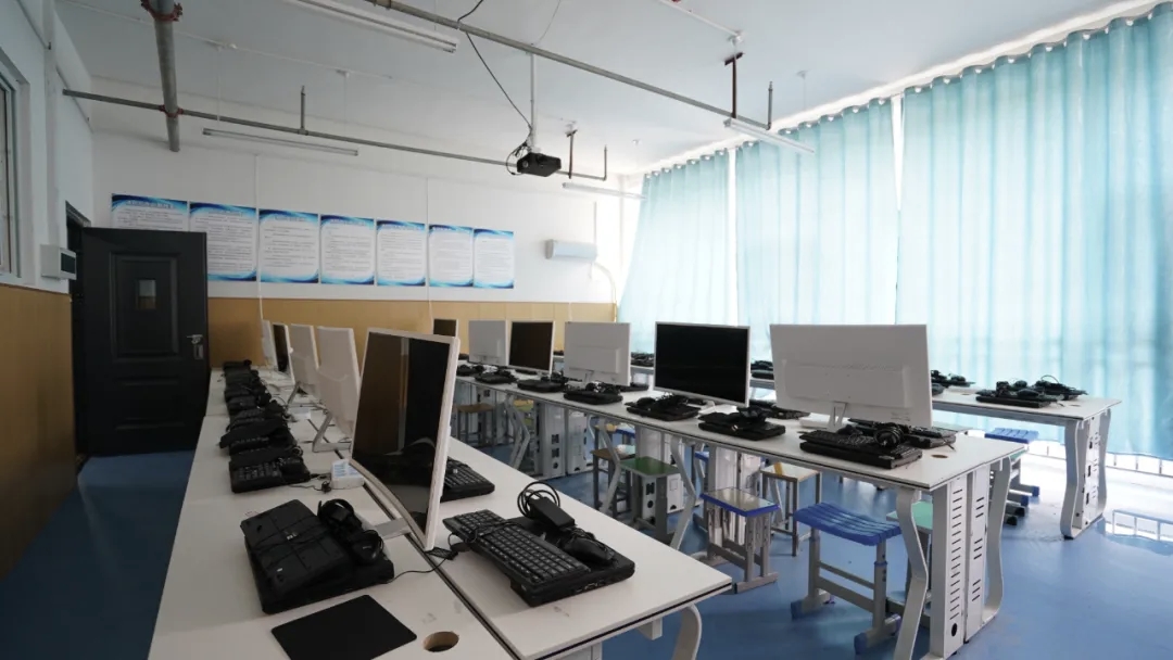 747394ccc2923f42920379ecfcfe915.jpg 747394ccc2923f42920379ecfcfe915.jpg